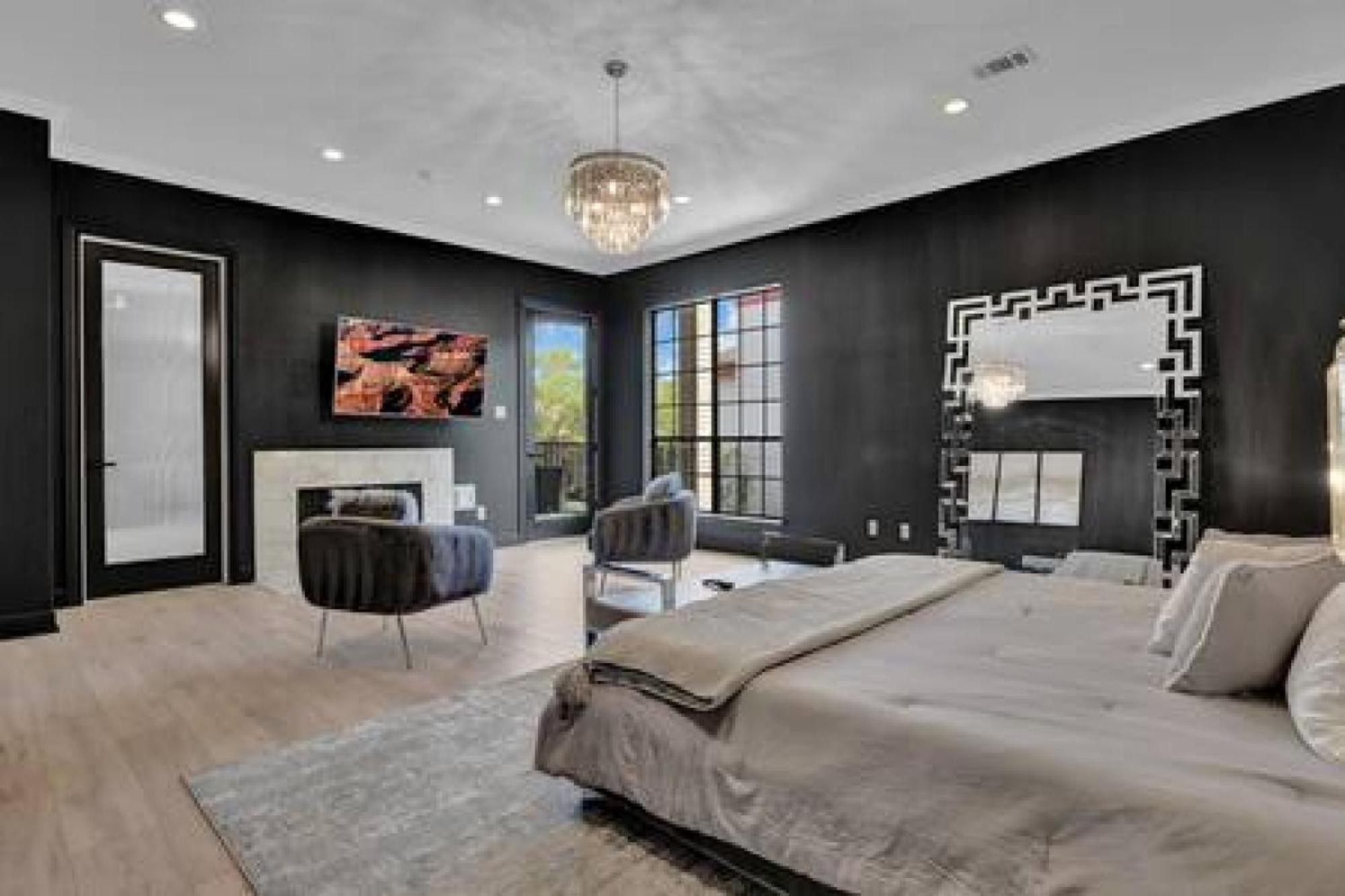 Lovely 4Bd House W Pool, Hot Tub And Free Parking Houston Bagian luar foto