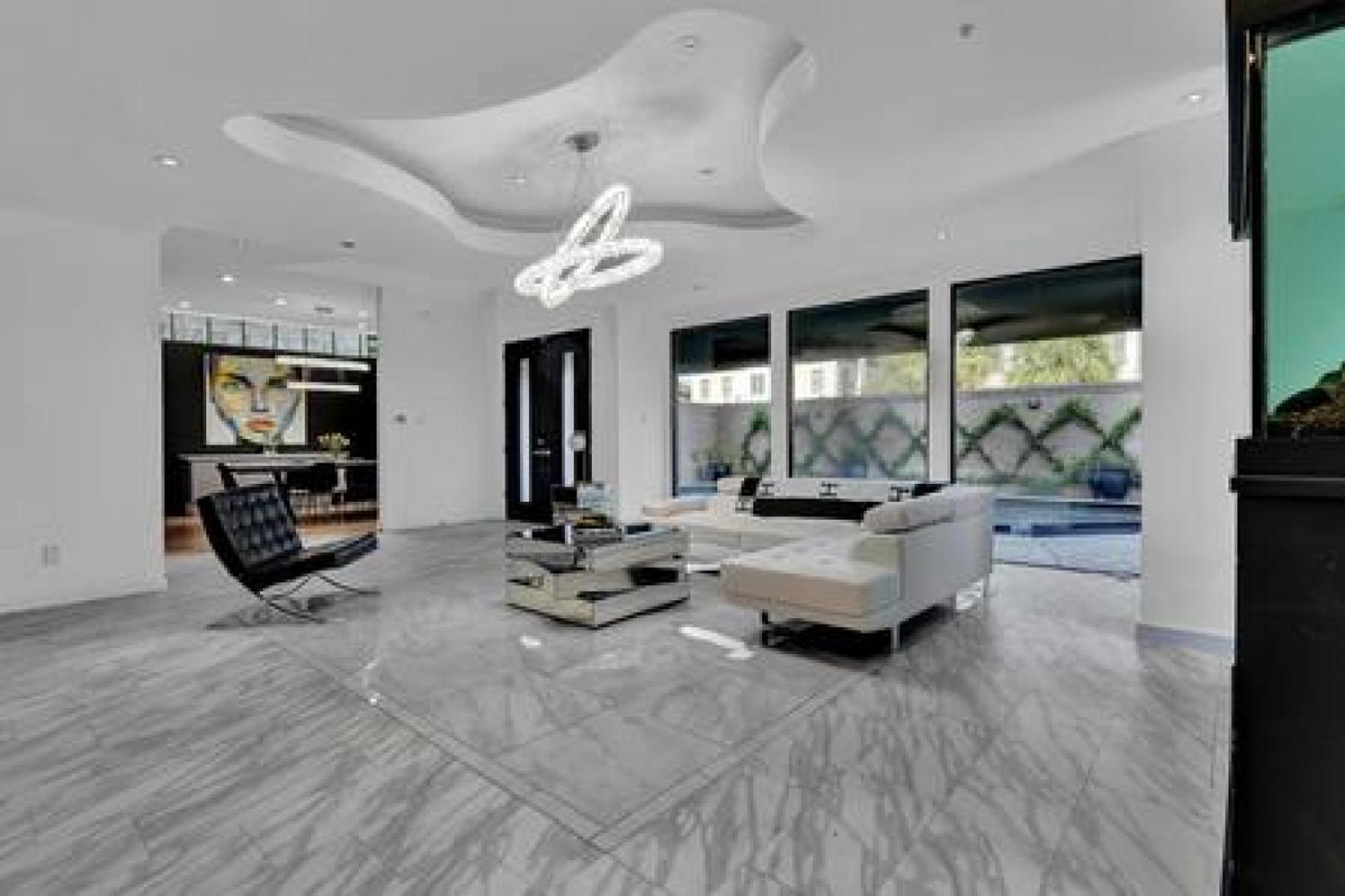 Lovely 4Bd House W Pool, Hot Tub And Free Parking Houston Bagian luar foto