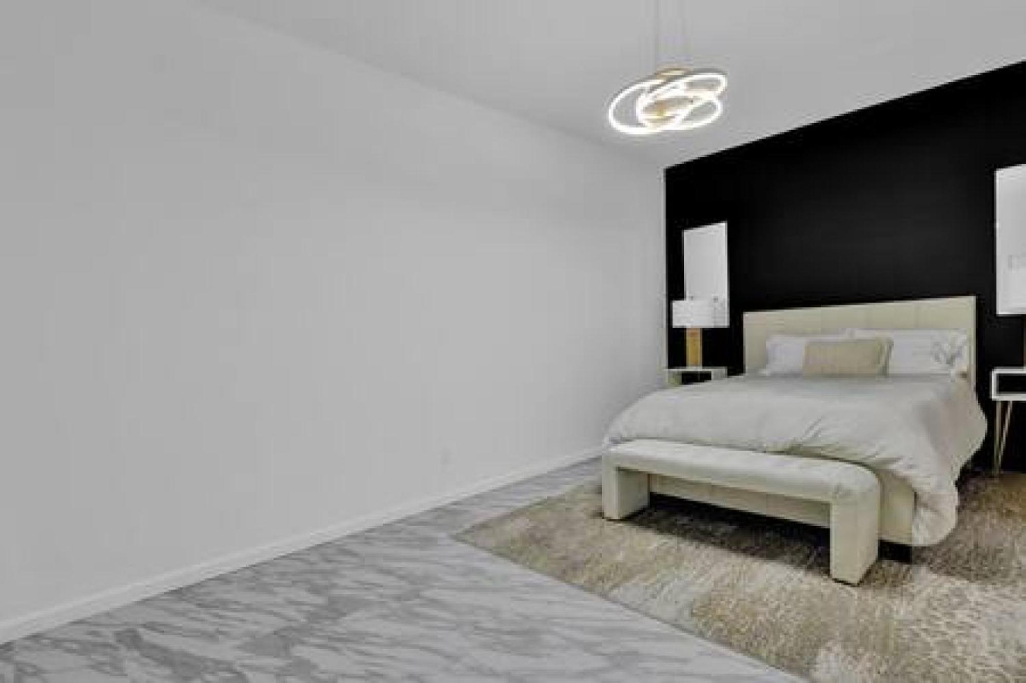 Lovely 4Bd House W Pool, Hot Tub And Free Parking Houston Bagian luar foto